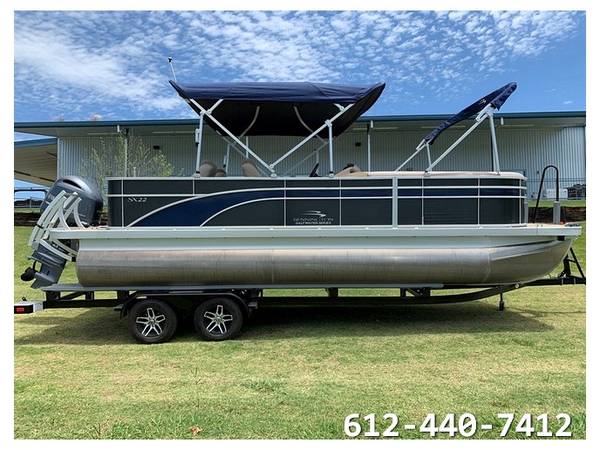 Yamaha full travel pontoon $13,900 | Boats For Sale | Indianapolis, IN ...