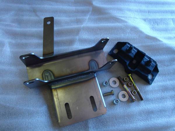 Photo 1961 1962 63 64 65 FORD FALCON TRANS MOUNT FOR C4 $80