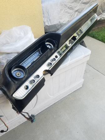 Photo 1963 Ford Galaxie 500 Dashboard $450
