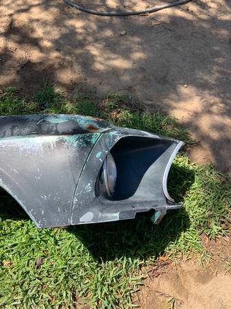 Photo 1969 mustang fender $500