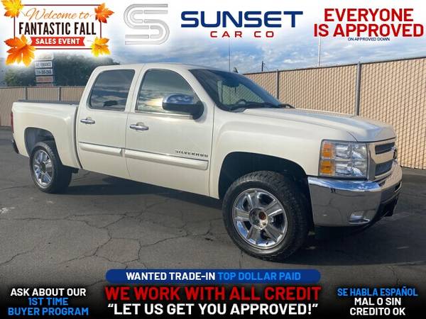 Photo 2012 Chevrolet Chevy SILVERADO 1500 CREW CAB LT PICKUP 4D 5 34 FT (- EVERYONE IS APPROVED on approved down.)