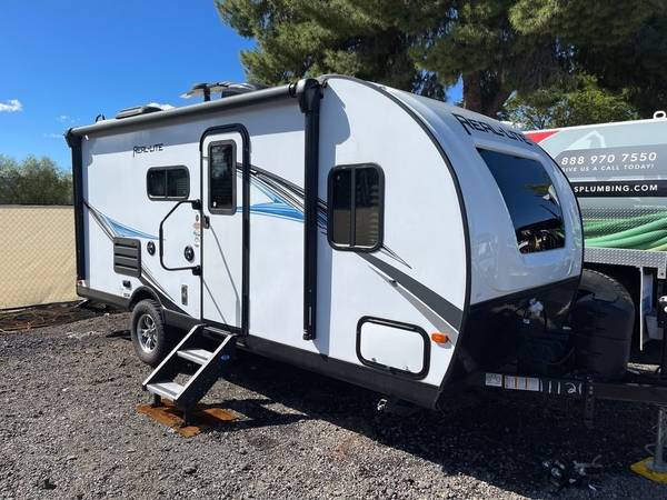 2020 22ft Palomino Real-Lite Mini 177 Palomino Real-Lite Mini 177 ...