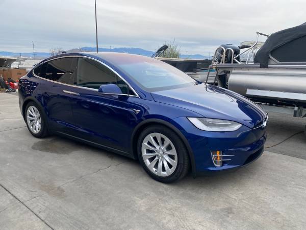 Photo 2021 Tesla Model X Long Range Plus $81,000