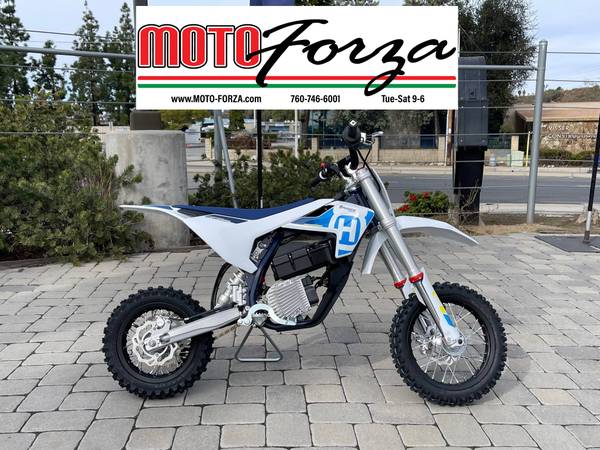 Photo 2024 Husqvarna EE5  In stock at Moto Forza $5,599