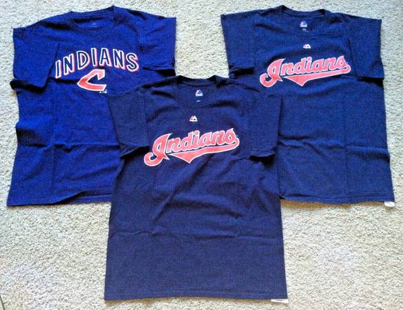Photo 3 Vintage Cleveland Indians T-Shirts Mens Size L, one has 28, Kluber $40