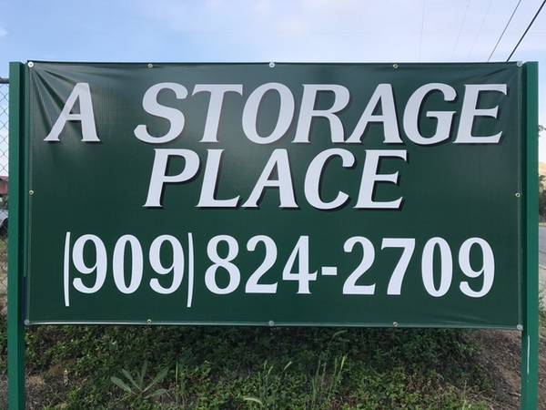 Photo AFFORDABLE STORAGE UNITS AND RV PARKING