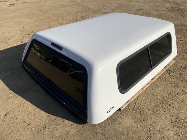 Photo Chevy Silverado GMC Sierra 6.5 ft(2014-18)SnugTop Cab HI CAMPER SHELL $1,750