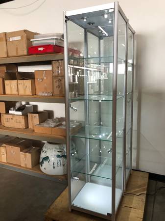 Photo Display case with Lights  Retail Showcase $550