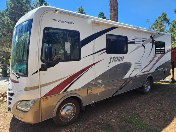 Photo Fleetwood Storm 28MS RV For Sale $39,900