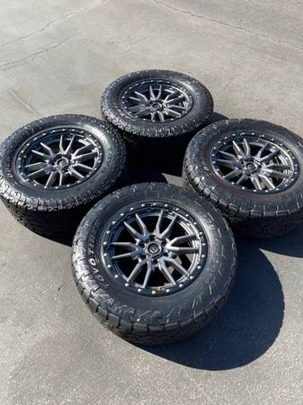 Photo Ford Raptor F150 Fuel Rebel 20 Wheels And 35 Toyo All-Terrain Tires $1,850