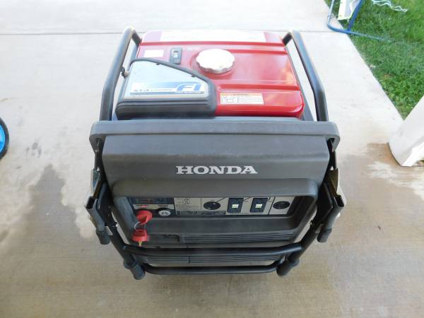 Photo Honda generator $2,500