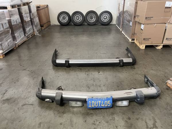 Photo Mercedes Benz 380Sl bumpers and wheels