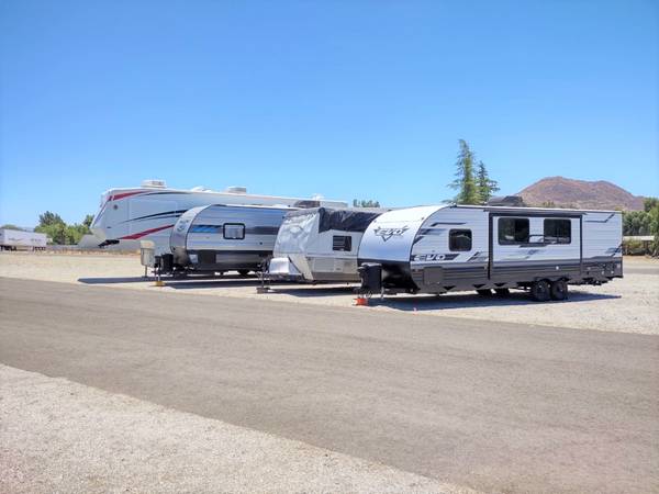 Photo RV and Boat Storage  Spaces Available $120