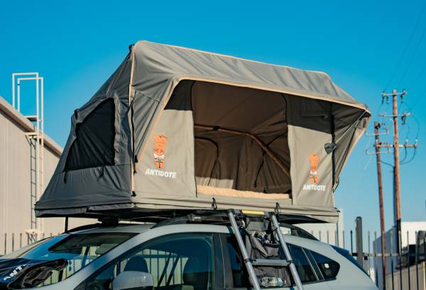 Photo Roof Top Tent with Ladder and Mattress (NEW) Lightweight $699