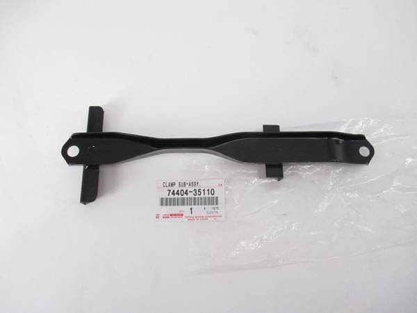 Photo TOYOTA TRUCK BATTERY HOLD DOWN CLAMP 1988 - 1993 $10