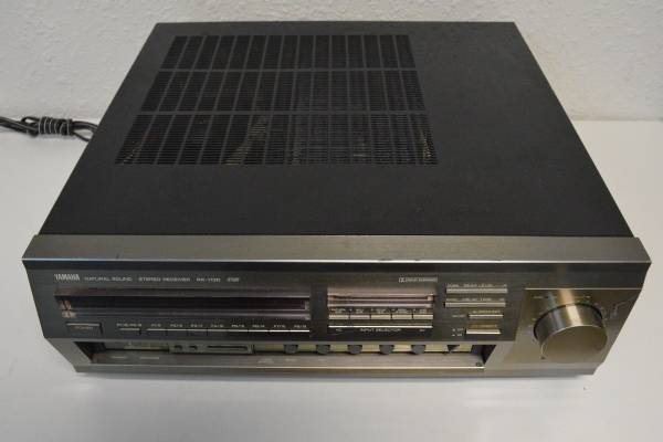 Photo Vintage Yamaha RX-1130 Stereo AV Receiver 125 WPC (1989) Tested Works $200