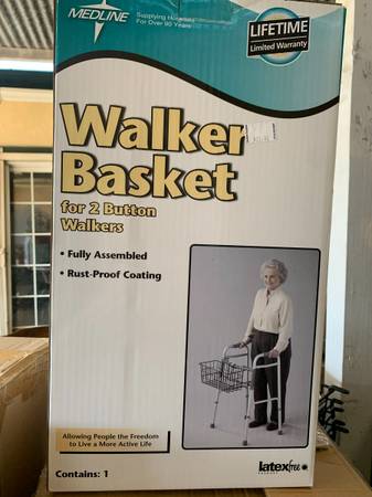 Photo WALKER BASKETS - 3 OR 4 WHEELED WALKERS $10