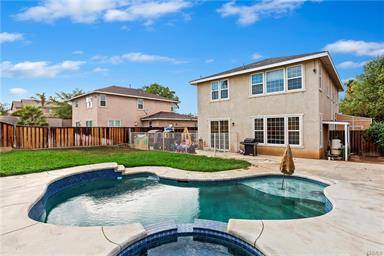 Free list of price reduced pool homes in Riverside CA under $630,00 $1