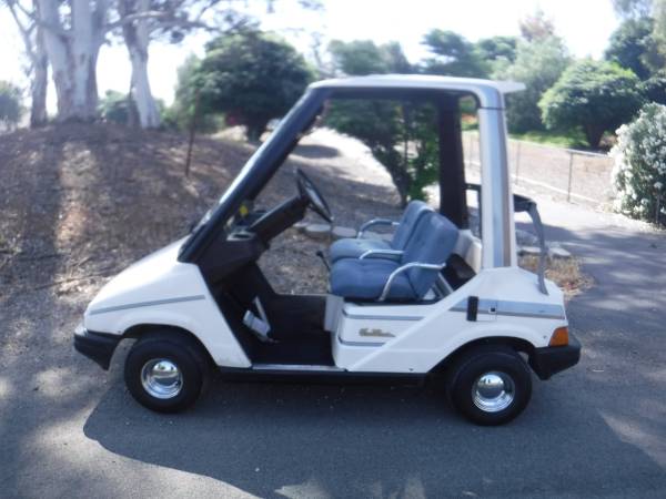 reduced $ YAMAHA Sun Classic Golf cart $2,150 | General Items | Inland