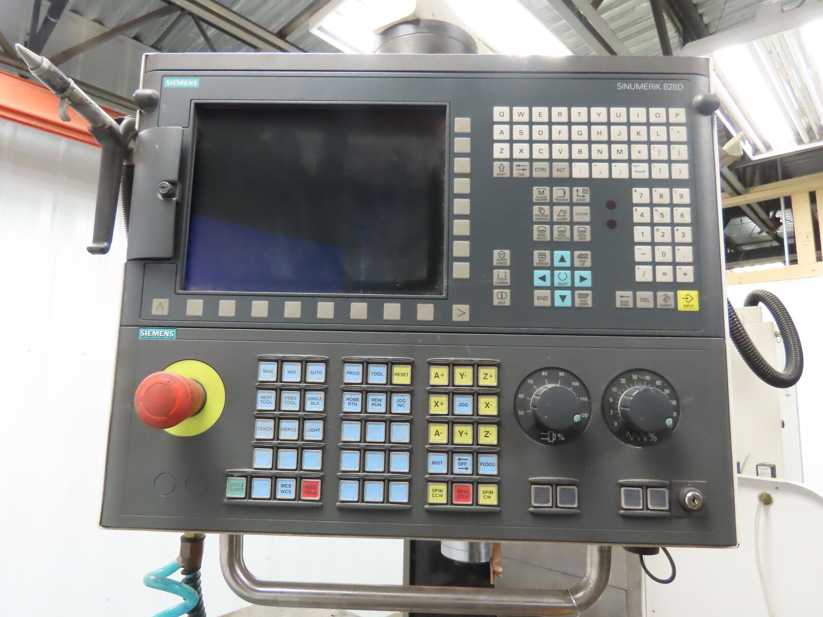 Fryer Machine System MB 10R CNC Machining Center with Siemens 828