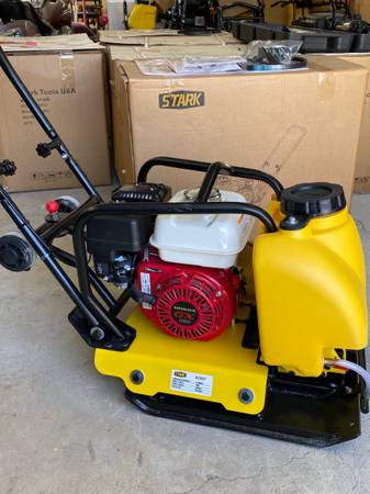 Photo vibrating plate compactor $950