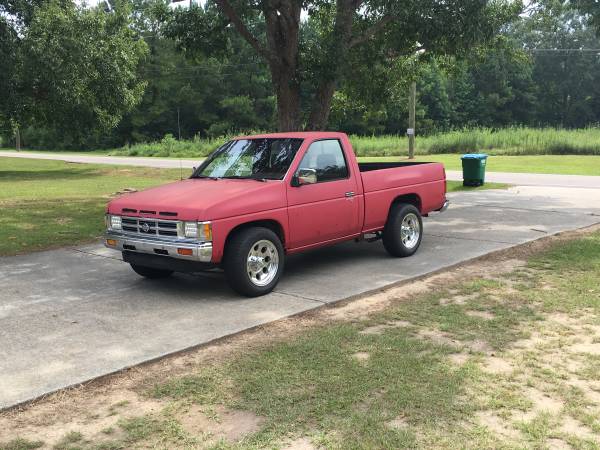 nissan hardbody subwoofer box