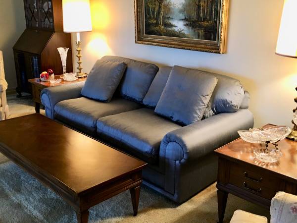 Photo Beautiful Blue Henredon Sofa  3 Brandt Tables $1,500