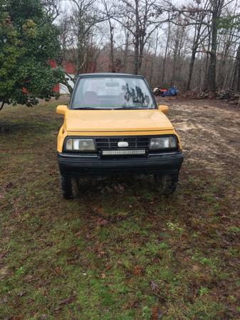 1990 Geo Tracker 4-wd - $2200 