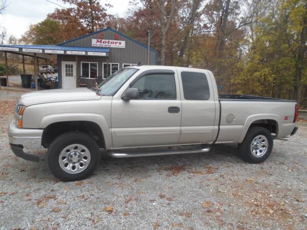 2007 Chevy Silverado Z71 Quad / Tacoma CREW / Tundra CREW 4x4*We Trade ...