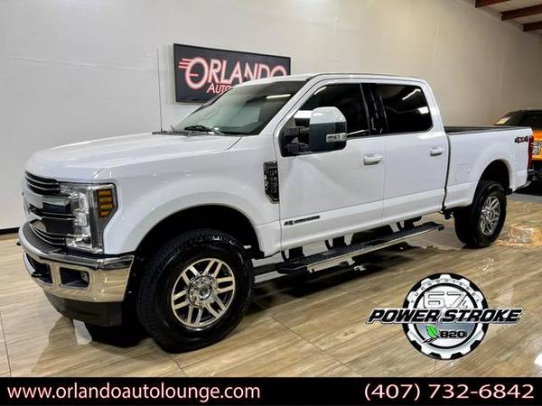 Photo 2019 Ford F250 Super Duty Crew Cab F-250 F350 F-350 Lariat Pickup 4D 6 $49,999