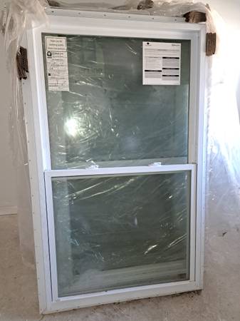 Photo Silver line leftover windows $250