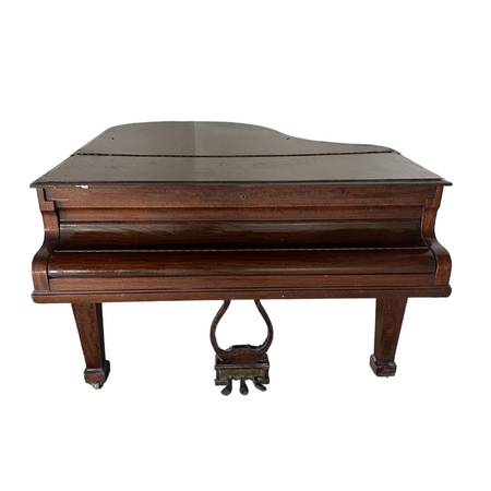 Photo j Bauer and Co Grand piano brown color $2,100
