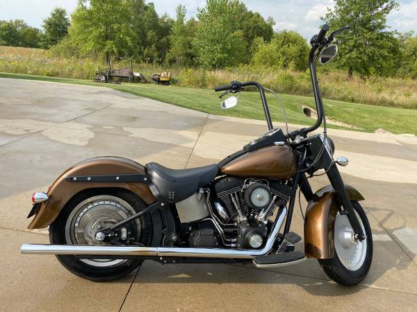 Photo 2000 Harley Davidson Soft Tail $7,000
