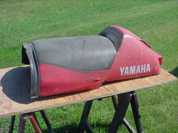 Photo yamaha vmax seat $100
