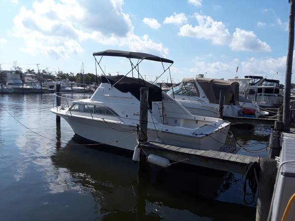 Photo 1976 silverton 26ft. SALE PENDING.. $5,800