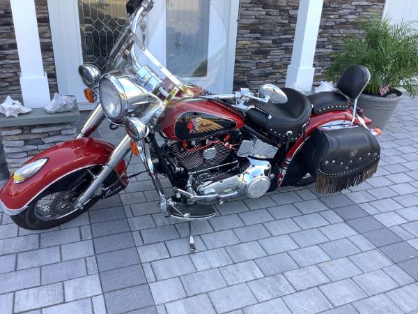 Photo 2000 INDIAN CHIEF $6,550