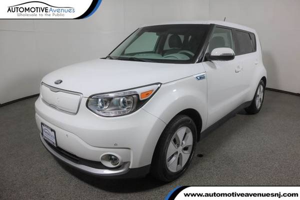 KIA Soul Cream Color For Sale - ZeMotor