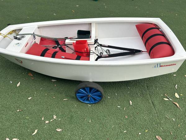 Photo 2019 McLaughlin Racing Opti Optimist Sailing Boat ready to race $1,400