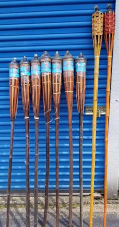 Brand New Tiki Torches 5 and 6 Foot $30