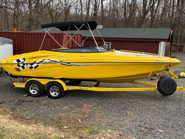 Photo Crownline 23SSLPX $30,100