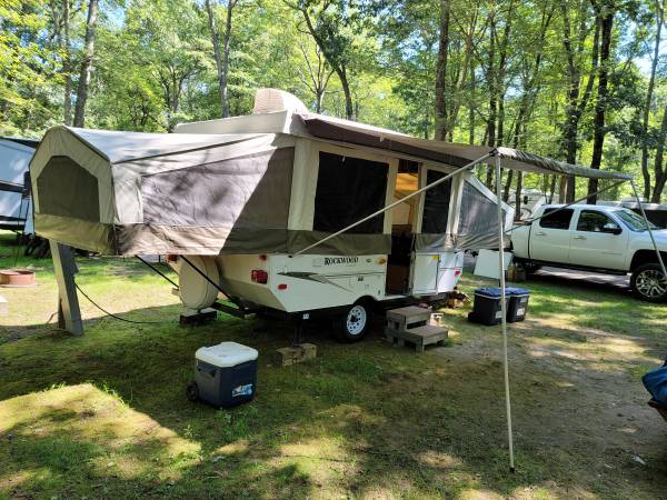 Photo Price just reduced 2010 Forest River Rockwood Freedom $4,000