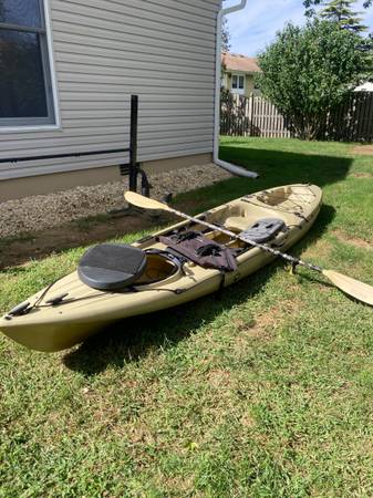 Photo Prowler Trident 13 Ocean Kayak $600