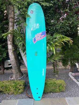 Photo Surfboard - 9 Wave Bandit $325