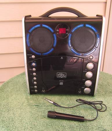 Photo The Singing Machine SML383 Portable Karaoke System With CD Player Blac $28