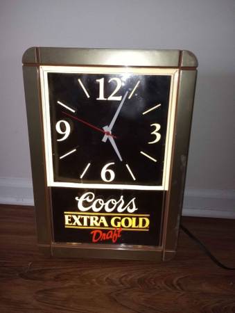 Photo VINTAGE 1989 COORS EXTRA GOLD ELECTRIC ILLUMINATED CLOCK - WORKS PERF. $45