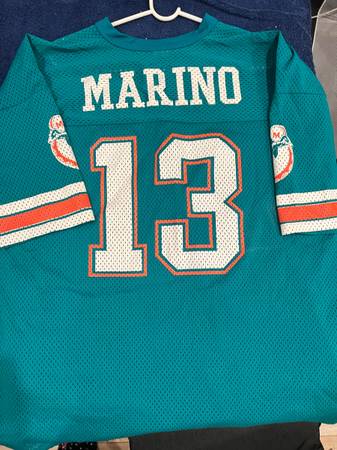 Photo Vintage Dolphins Football Jersey $40