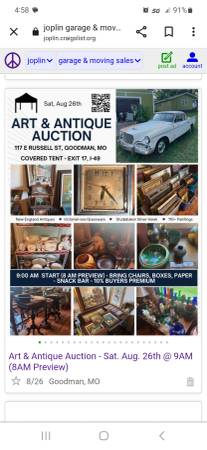 Photo Antique and collectibles auction