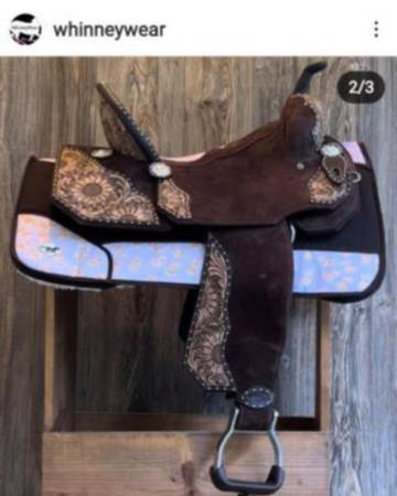 Photo (Ill trade for a horse) Whineywear Featherlite Custom Barrel Saddle $3,000