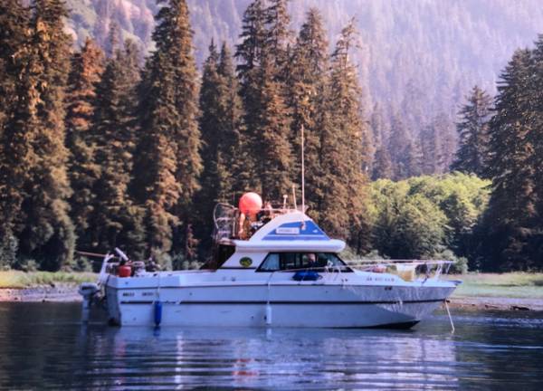 28ft Fiberform $8,500 | Boats For Sale | Juneau, AK | Shoppok