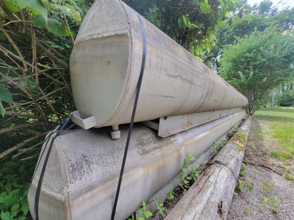Photo Two Aluminum Pontoon Logs. 23 foot with all aluminum HD channel cross braces $600
